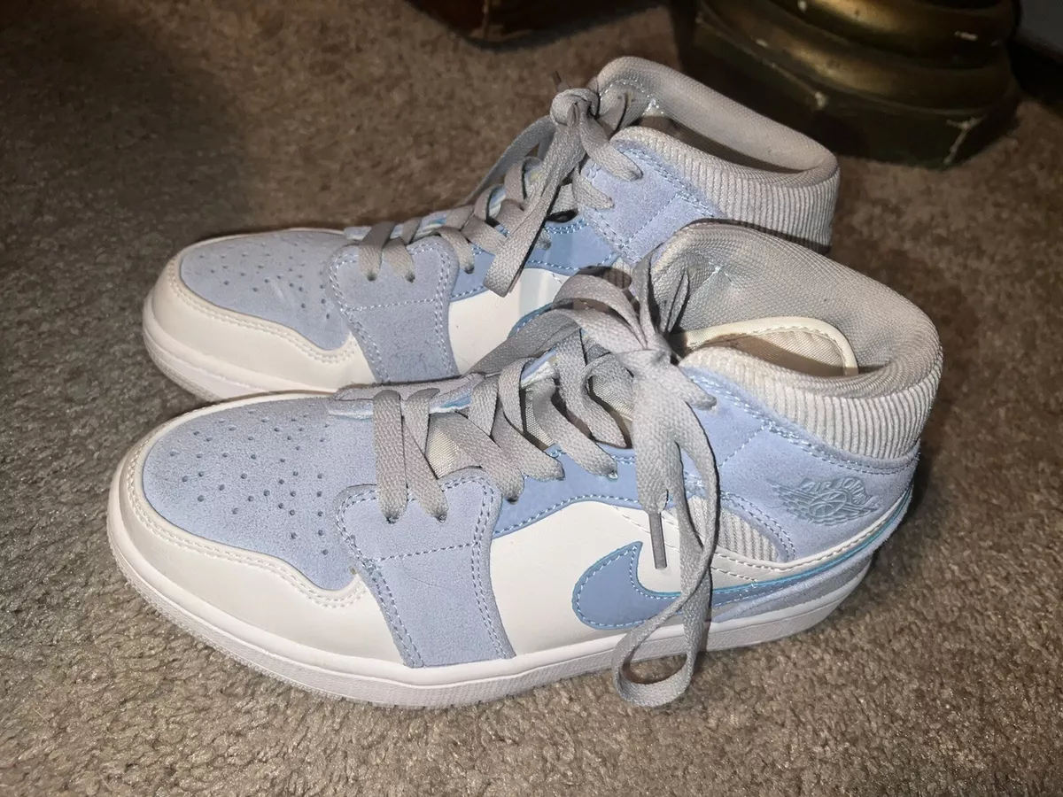 Nike Air Jordan 1 Mid SE Sail Light Blue