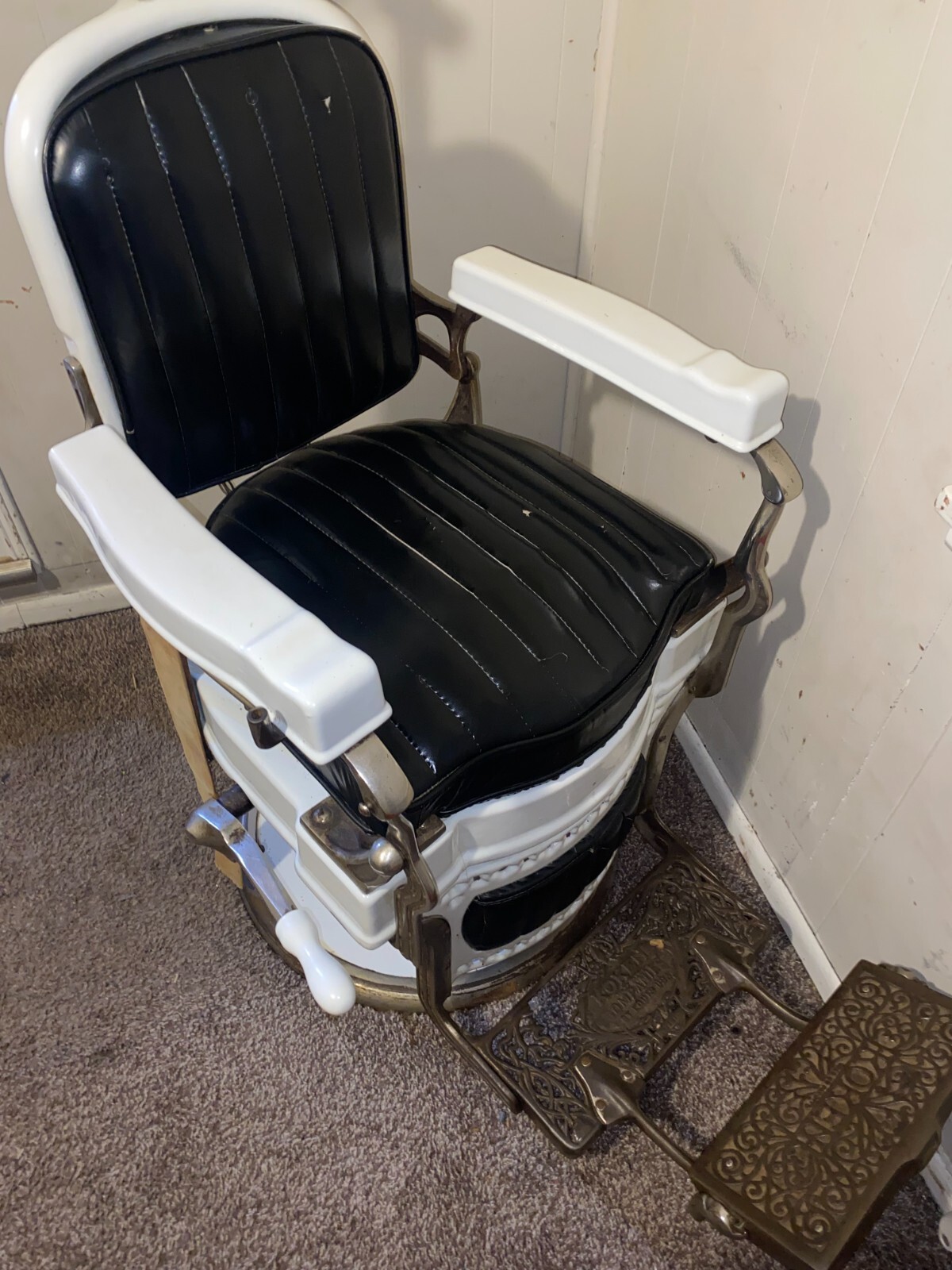 1910’s Koken Barber Chair *EVERYTHING IS FUNCTIONABLE eBay