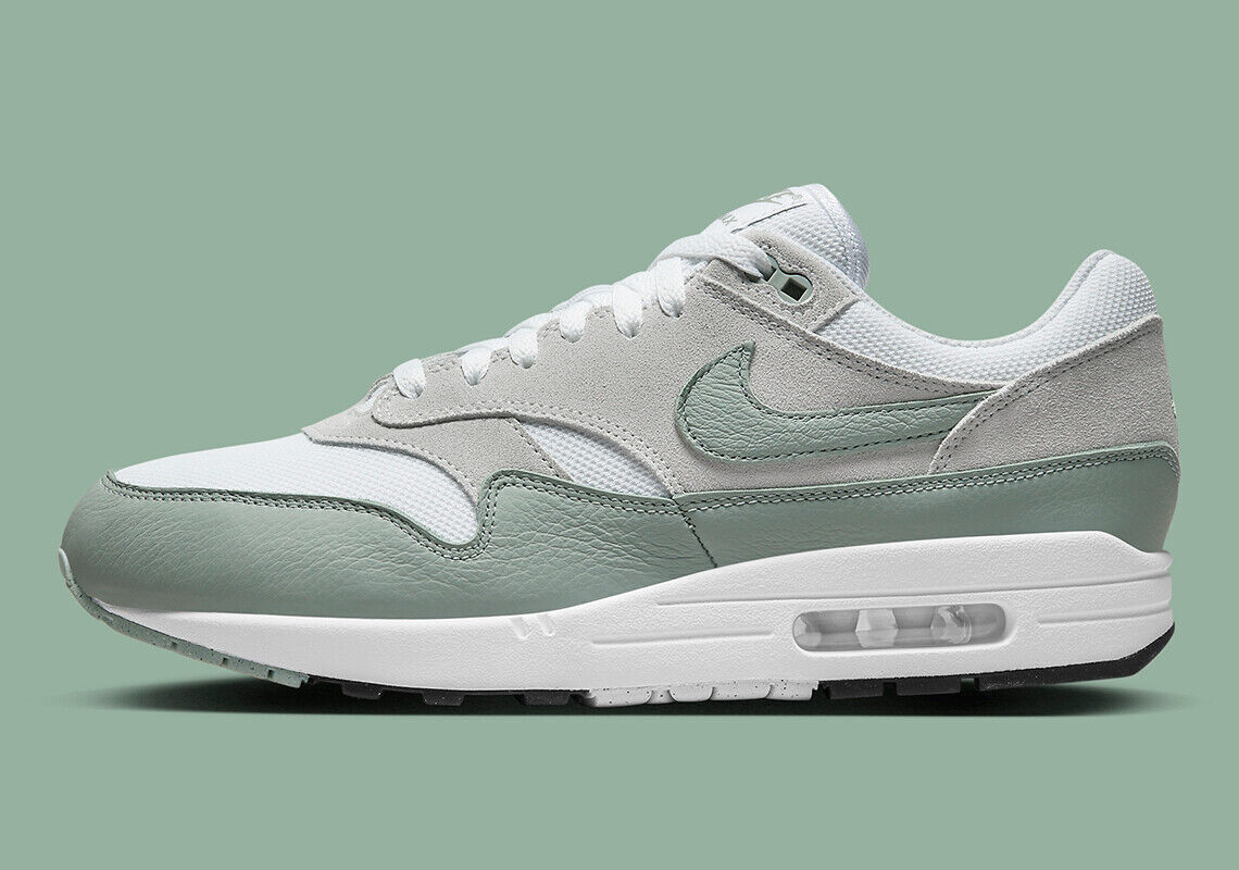 Sz 8-13 Nike Air Max 1 White Mica Green Photon Dust Black Sz 8-13 Nike Air Max 1 White Mica Green Photon Dust Black