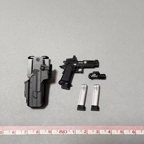 Easy&Simple ES 26074A 1/6 Scale L.A.P.D. SWAT Pistol & Holster Model