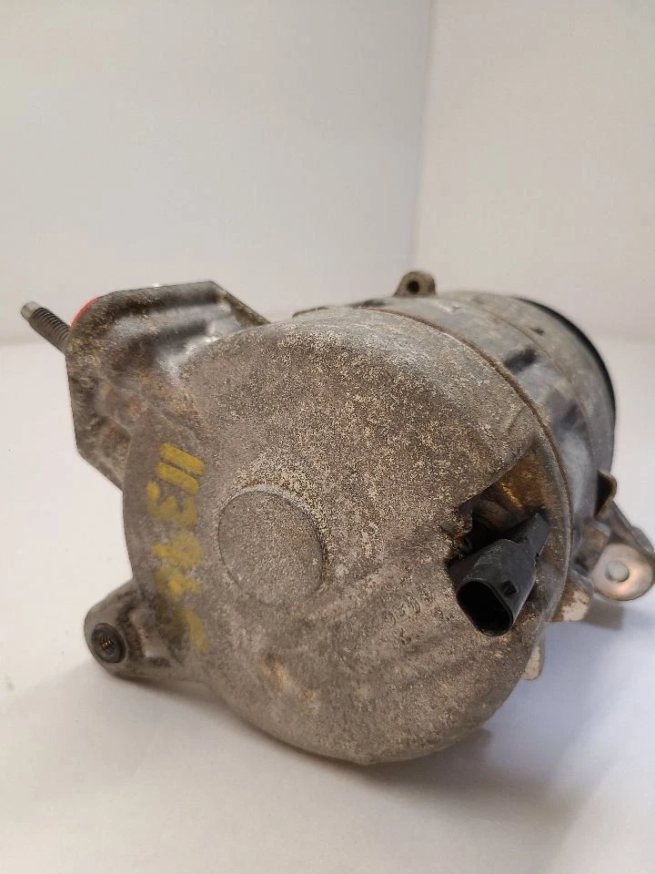 14-19 GMC SIERRA 1500 PICKUP AC Compressor Classic Style 84317498 - Image 3 of 4