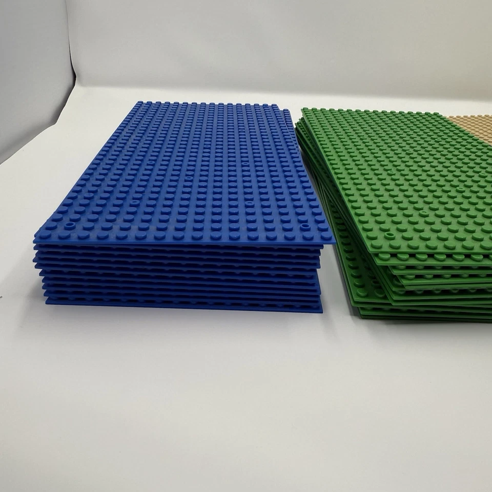 LEGO Baseplate Lot 32x32 16x32 Blue Green Tan Gray Building Plates - Image 2 of 4