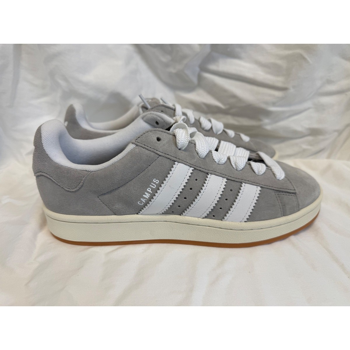 Adidas Campus 00s Grey White Gum HQ8707 Mens Size 10 Suede  display picture 1