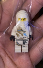 Lego 2260 Ninjago Ice Dragon Attack Complete w/ Manual + Mini-figures