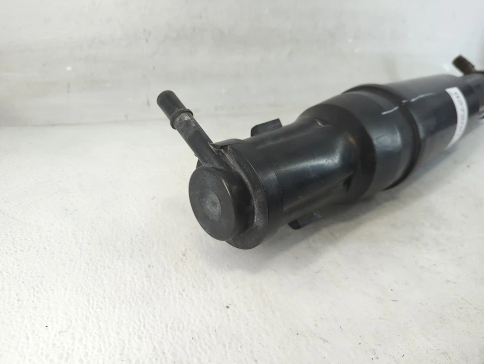 Ford Explorer 2010 bote de carbón de vapor de combustible A5EIG Foto 2 de 4