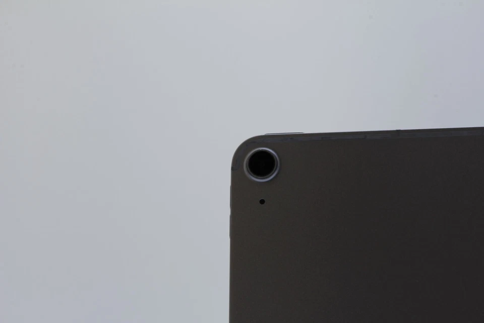 Apple iPad Air M2 @ 3.49GHz 11 Inch 8GB RAM 128GB Storage 98% Battery Health - Image 4 of 4