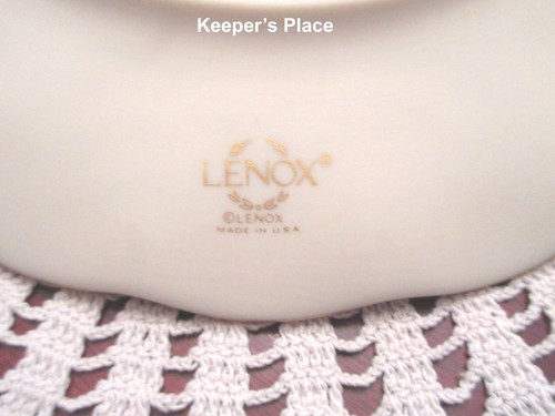 Lenox THE WEDDING PROMISE Bisque Bridal Plate 8.25" Mint Condition - Picture 4 of 6