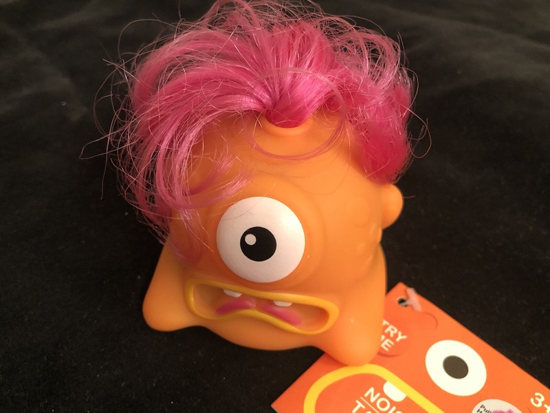 NEW 3" "NOISY GUY" HAIRY BLOB HALLOWEEN SCREAMER NWT - ORANGE VERSION