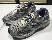 brooks dyad 6 womens red