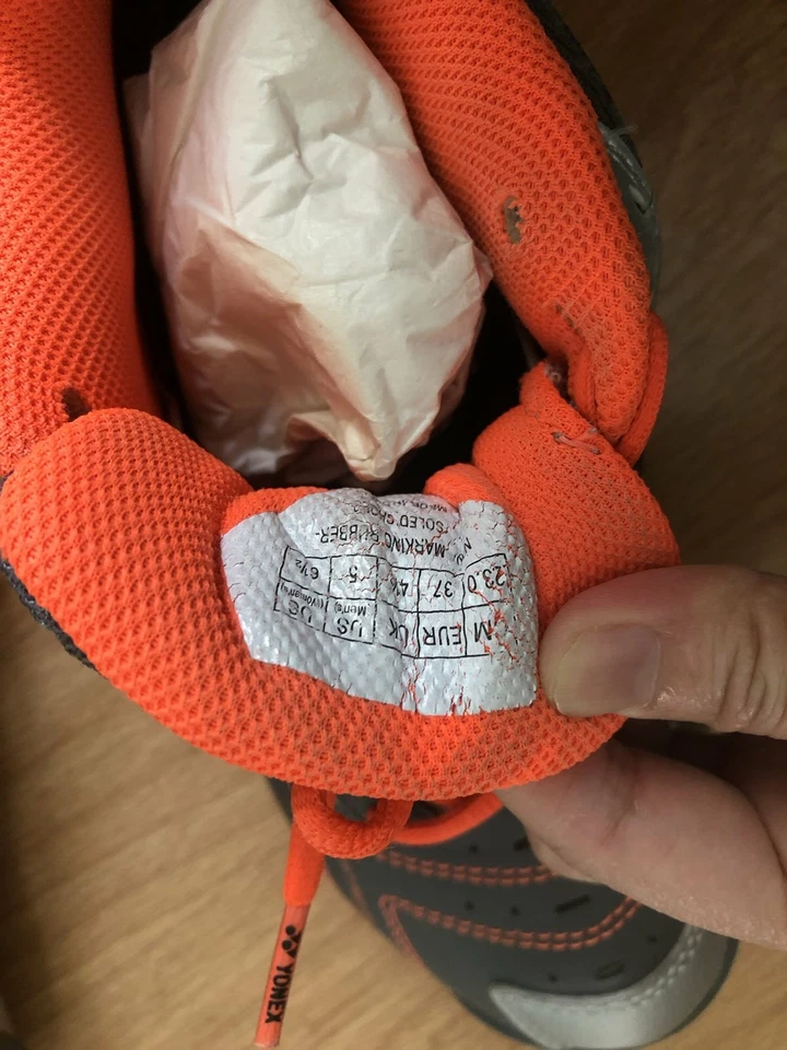 Zapatos Yonex SHB-87LTD Naranja Edición Limitada Bádminton UNISEX TALLA 61/2 o 37 EU Foto 4 de 4