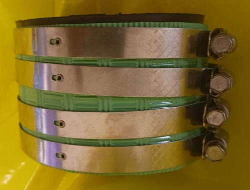 ProFlo 4" No Hub Coupling (Choice) - Picture 11 of 18