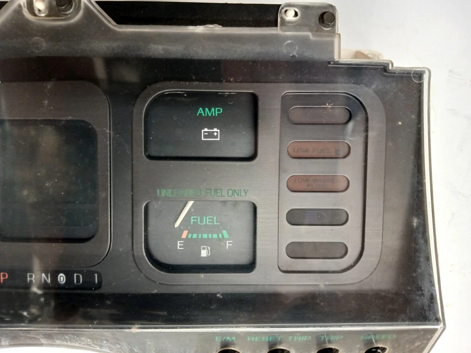 1985 1986 Ford Thunderbird Used Electronic Dash gauge cluster - parts or repair - Image 3 of 4
