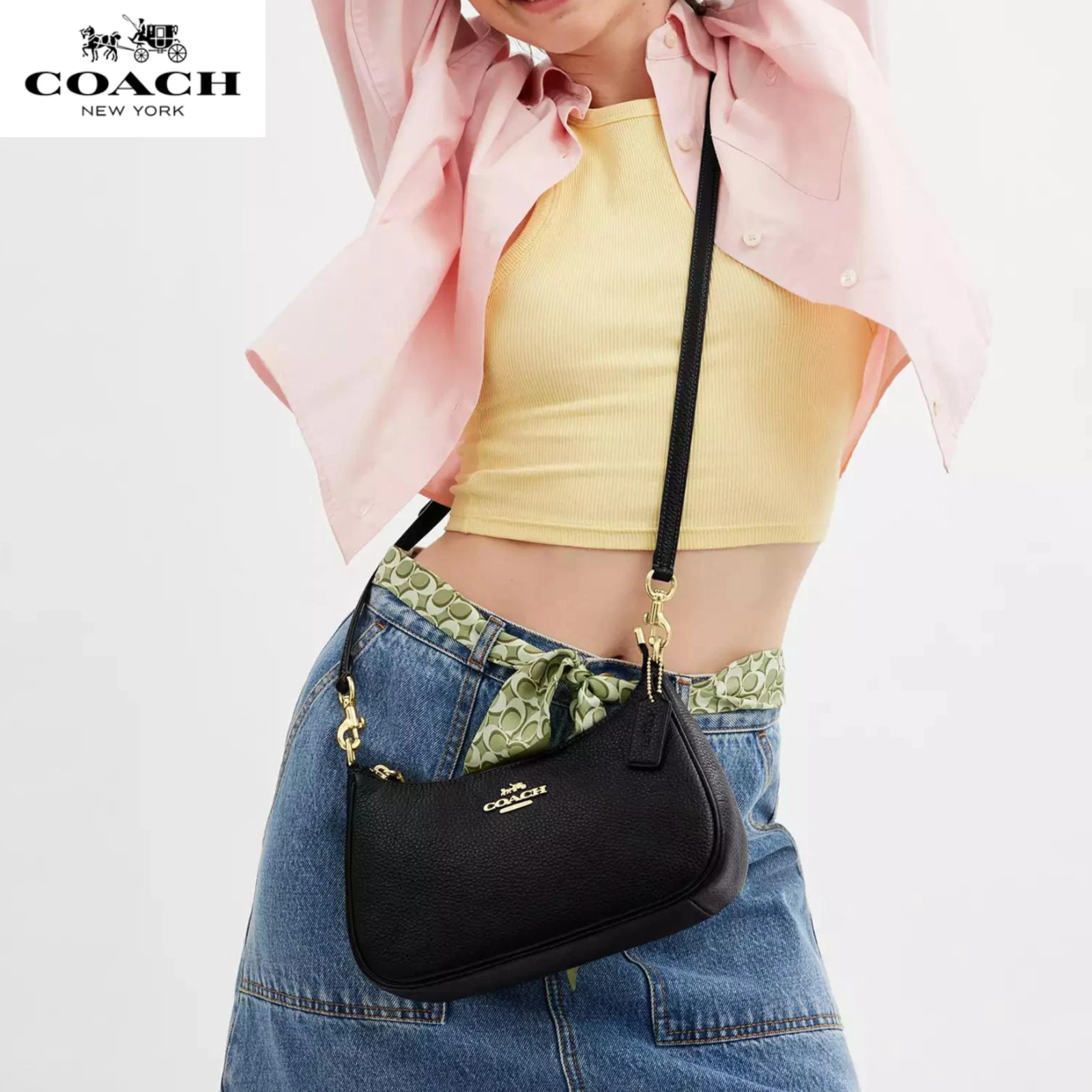 Borsa a tracolla Coach Teri raffinata pelle di ciottoli oro nero