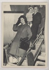 1964 Topps The Story of John F Jacqueline Kennedy Jackie Caroline #58 0e5j