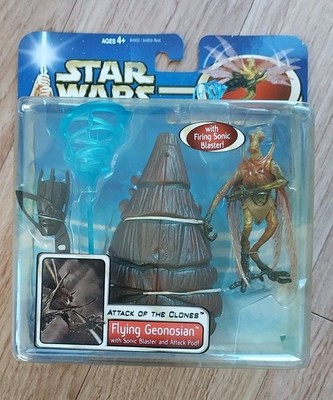 Battle of Geonosis Flying Geonosian Attack Pod Deluxe Pack Star Wars Hasbro 2002