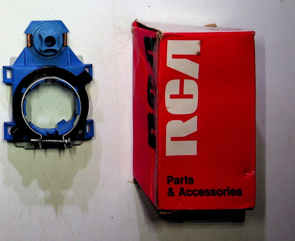 RCA 130947 Magnet Blue Television Replacement Part NOS - Image 3 of 4
