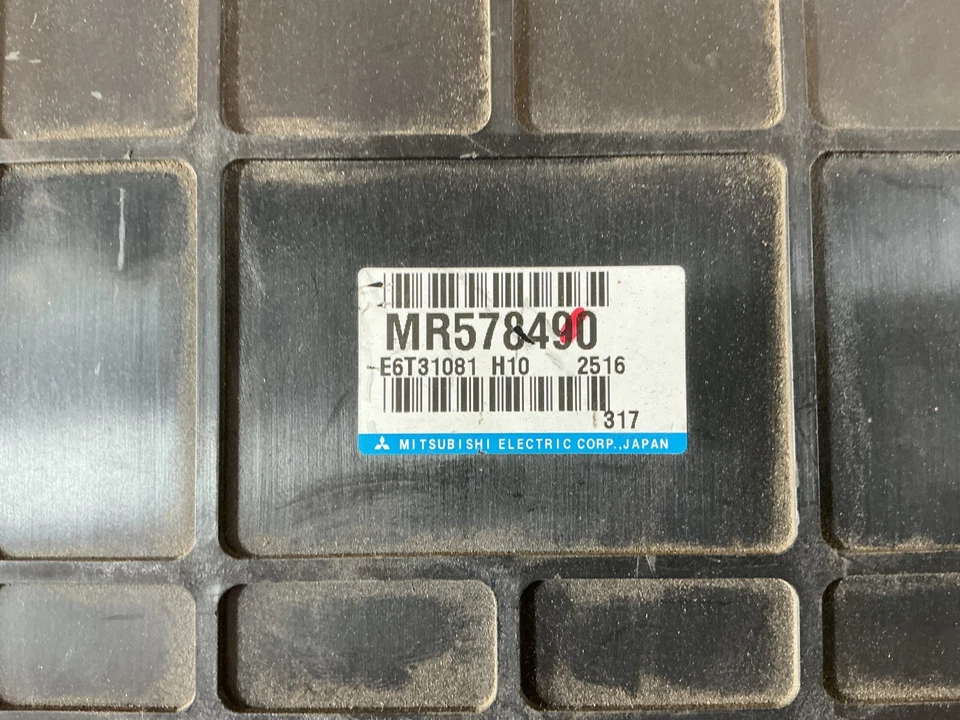 2002 - 2003 Mitsubishi Lancer Engine ECM ECU Control Module Unit MR578490 - Image 4 of 4