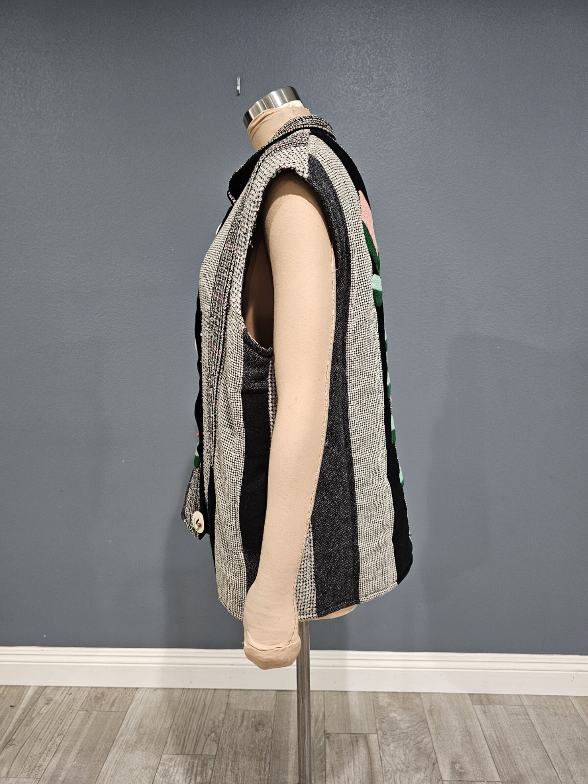 Reversible Quilted Insulated Patchwork Floral Cus… - image 7