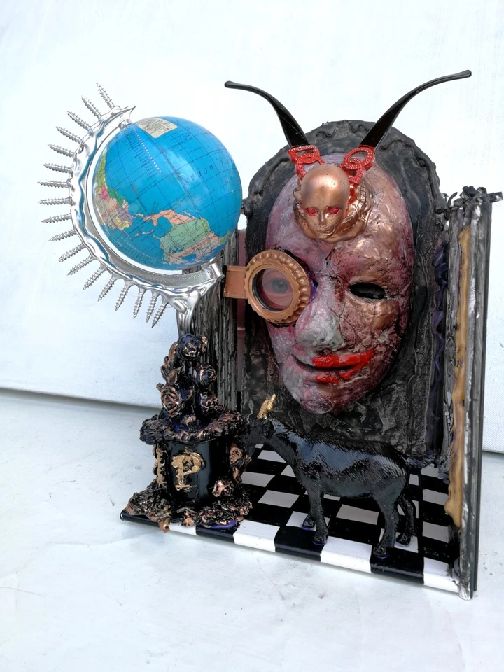 arte montaje escultura contemporánea medios mixtos pintura animal cabra negra arte Foto 4 de 4