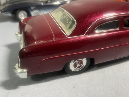 American Graffiti 1:18 Scale Die Cast Chopped 1951 Mercury Classic Car - Picture 9 of 13