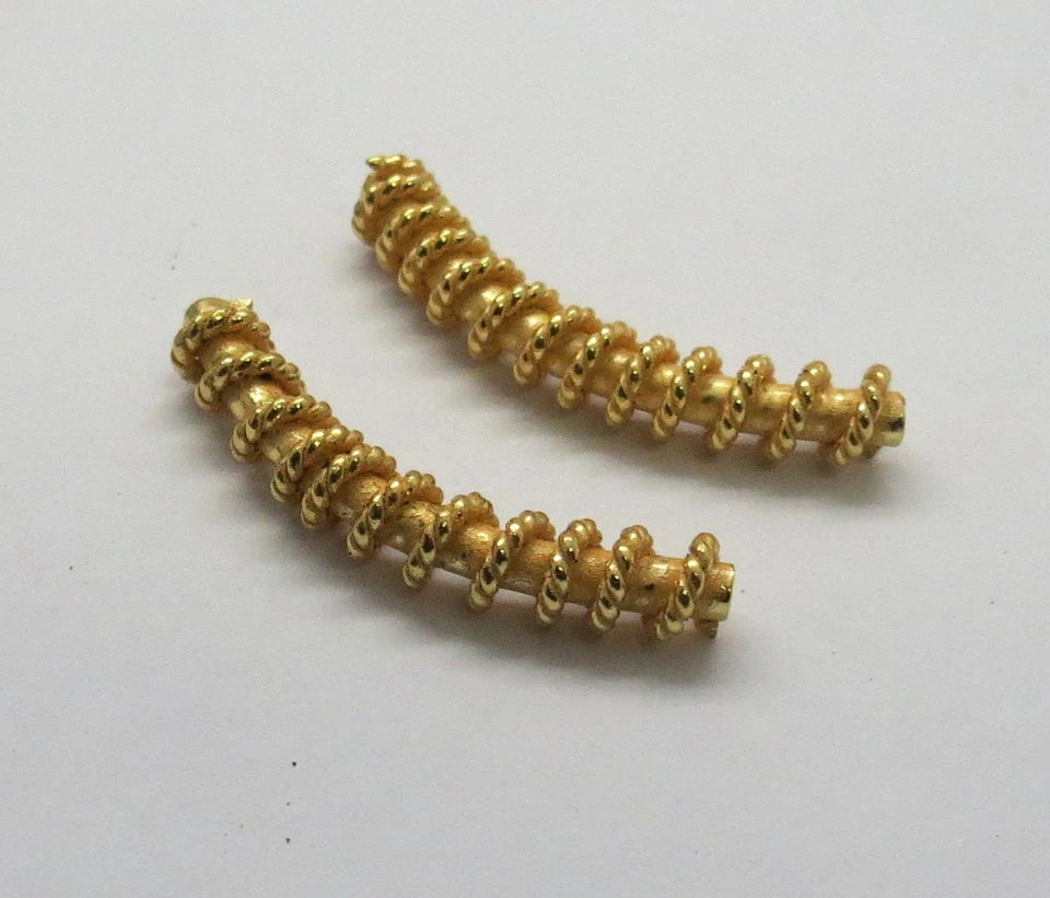 2 Piezas Cuentas Oro 22K Tubo 30mm Largo Curvo Tubo Joyería Fabricación Suministros Cuentas Foto 3 de 4
