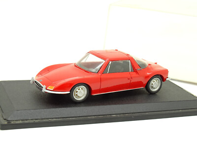 1/43 MATRA 530 SX rouge de 1971 Ref PARADCAR n°131
