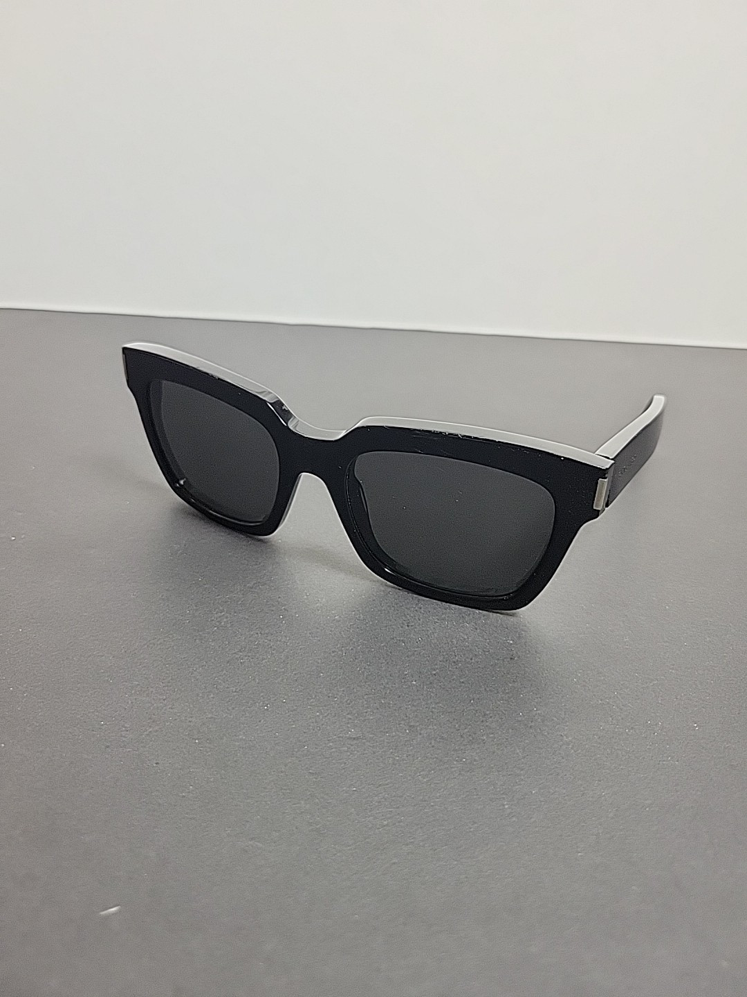 Occhiali da sole SAINT LAURENT SL1 B 1 002 neri rettangolari stile unisex BO