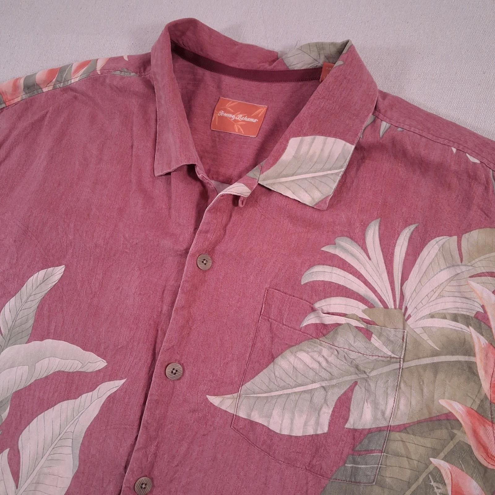 Tommy Bahama Shirt Mens XL Rose Silk Hawaiian Floral Tree Short Sleeve Camp Loop