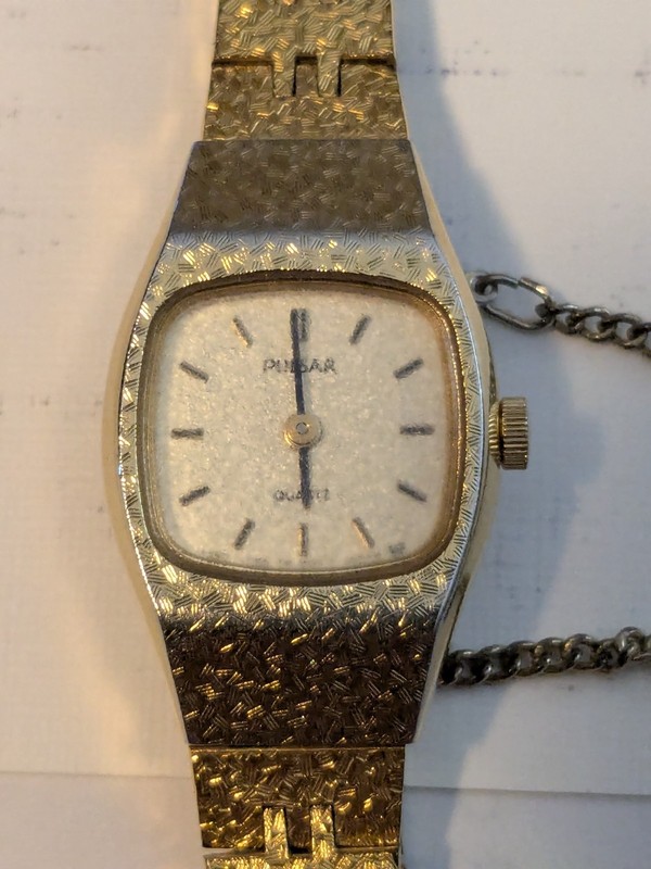 Vintage Pulsar Women’s Cocktail Watch - Gold Tone Nugget Texture - V530-5810