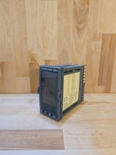 EUROTHERM 2208E/CC/VH/XX/XX/XX/XX/2XX/ENG/XXXXX/XXXXXX Temp Controller