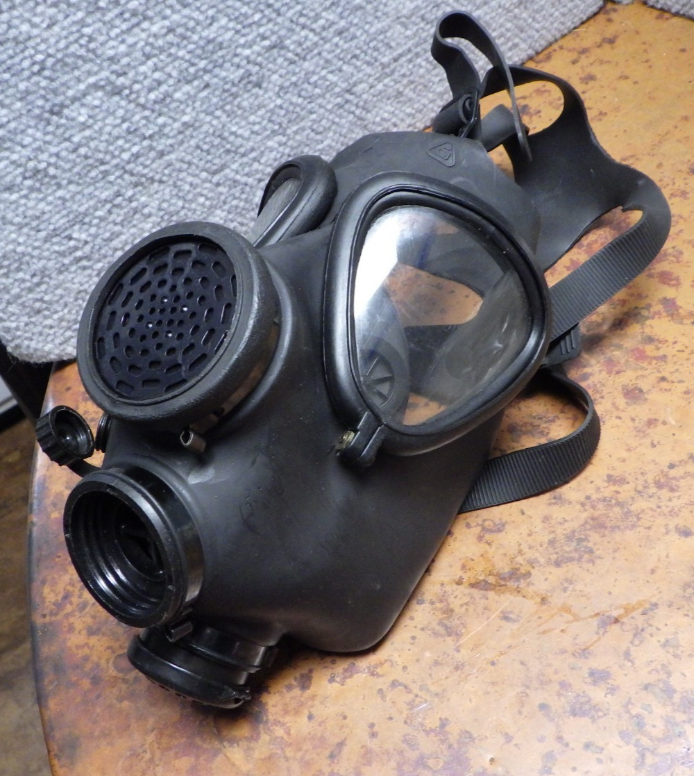 Israeli M15 Gas Mask New In Package C2