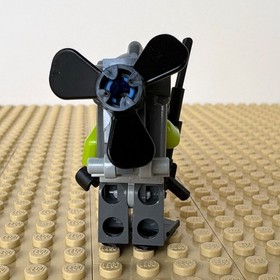 LEGO Atlantis: Ace Speedman BLACK PROPELLER, atl011, 8078, PORTAL, 2010, DIVER 3
