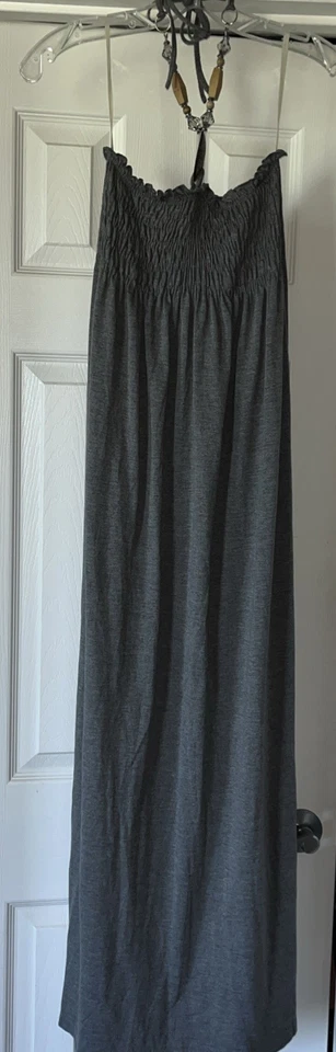 Maxi Vestido Just Love Tubo Top Talla Grande Gris Madera Cuentas Envoltura Alrededor Corbata Cuello Foto 3 de 4