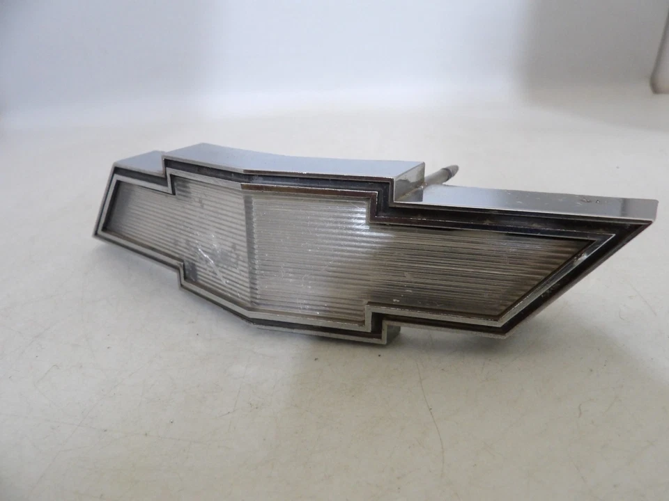 Chevrolet Chevelle Malibu 1971 1972 el Camino parrilla delantera emblema insignia OEM Foto 3 de 4