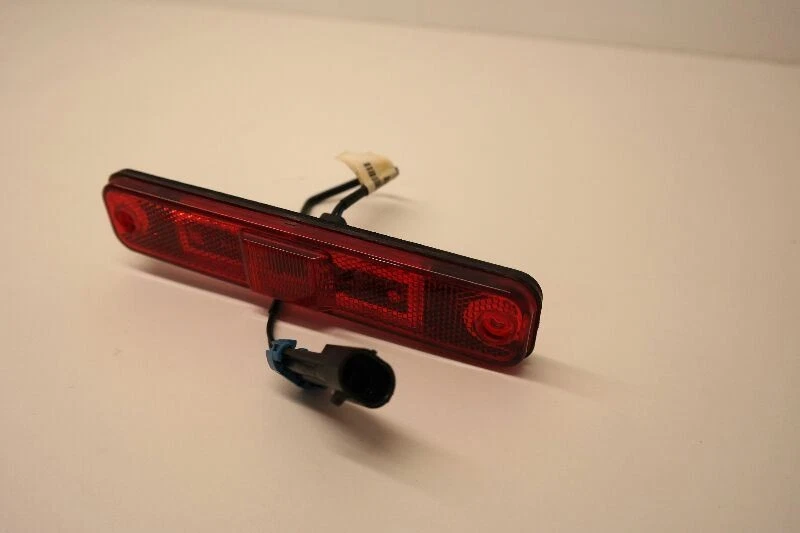 2003-2009 HUMMER H2 REAR LEFT OR RIGHT SIDE QUARTER PANEL MARKER LIGHT LAMP OEM - Image 2 of 4