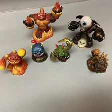 Activision Skylanders Series- Lot of 6 Figures