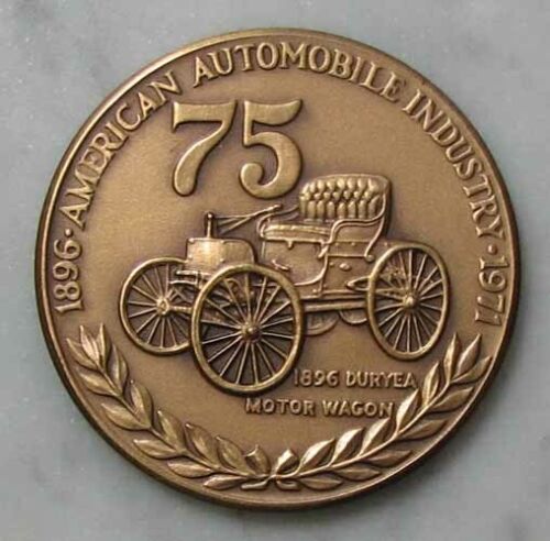 NOS 75th. ANNIVERSARY of THE AMERICAN AUTO INDUSTRY BRONZE MEDAL #G964 - Picture 1 of 3