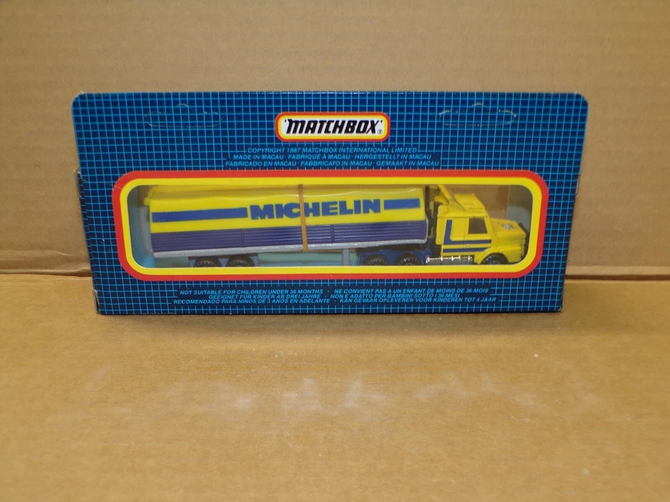 1987 Matchbox Convoy MICHELIN TIRES SCANIA BOX TRUCK #CY23 - NOS ! - Image 2 of 4