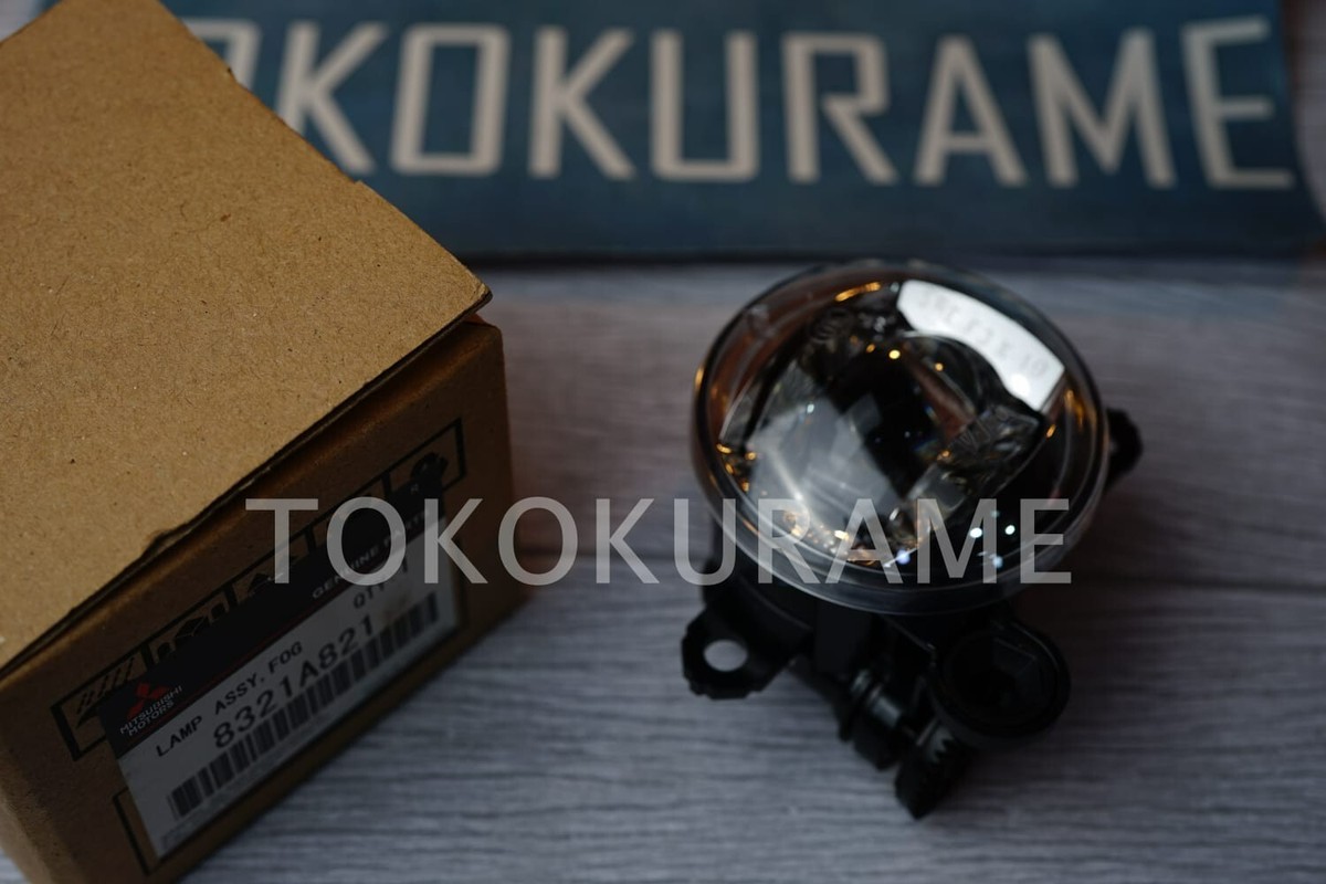 8321A821 GENUINE LH Left Fog Spot Light Bulb LED Mitsubishi Triton