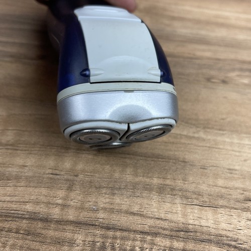 Norelco Reflex Plus 6 6614X Vintage ⚠️not Charging For Parts⚠️ - Picture 5 of 7