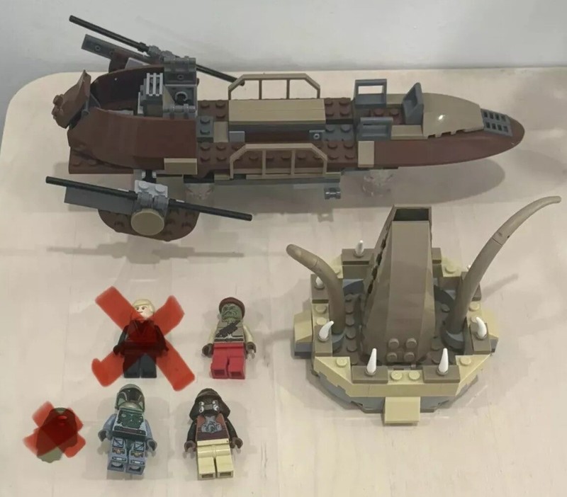 LEGO Star Wars: Desert Skiff (9496) - Missing 1 Minifigure