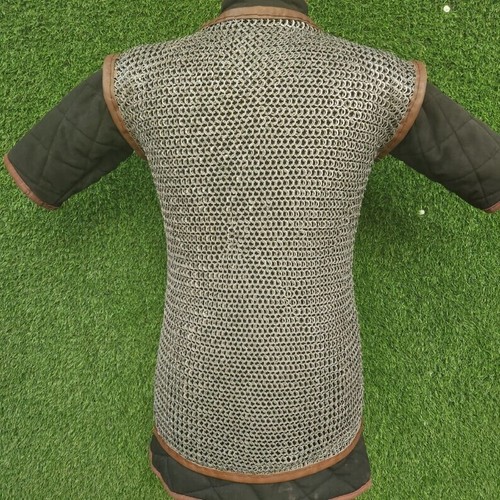 Camisa Chainmail sin mangas 9 mm plana remachada y lavadora, borde de cuero, San Valentín - Imagen 2 de 4