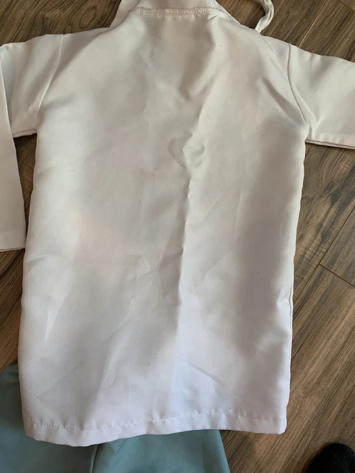 Imaginarium se adapta a 3-6 años disfraz de médico abrigo blanco, pantalones exfoliantes, máscara y sombrero Foto 4 de 4