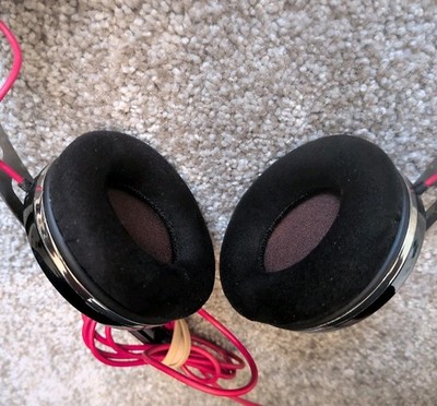 Sennheiser Momentum 1.0 First Gen Wired Headphones Over Ear Black