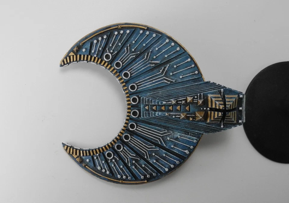 BARQUE TUMBA CLASE NECRON CAIRN Flota de Batalla de Metal Necrones Góticos Tumba Barco Años 90 T4a Foto 2 de 4