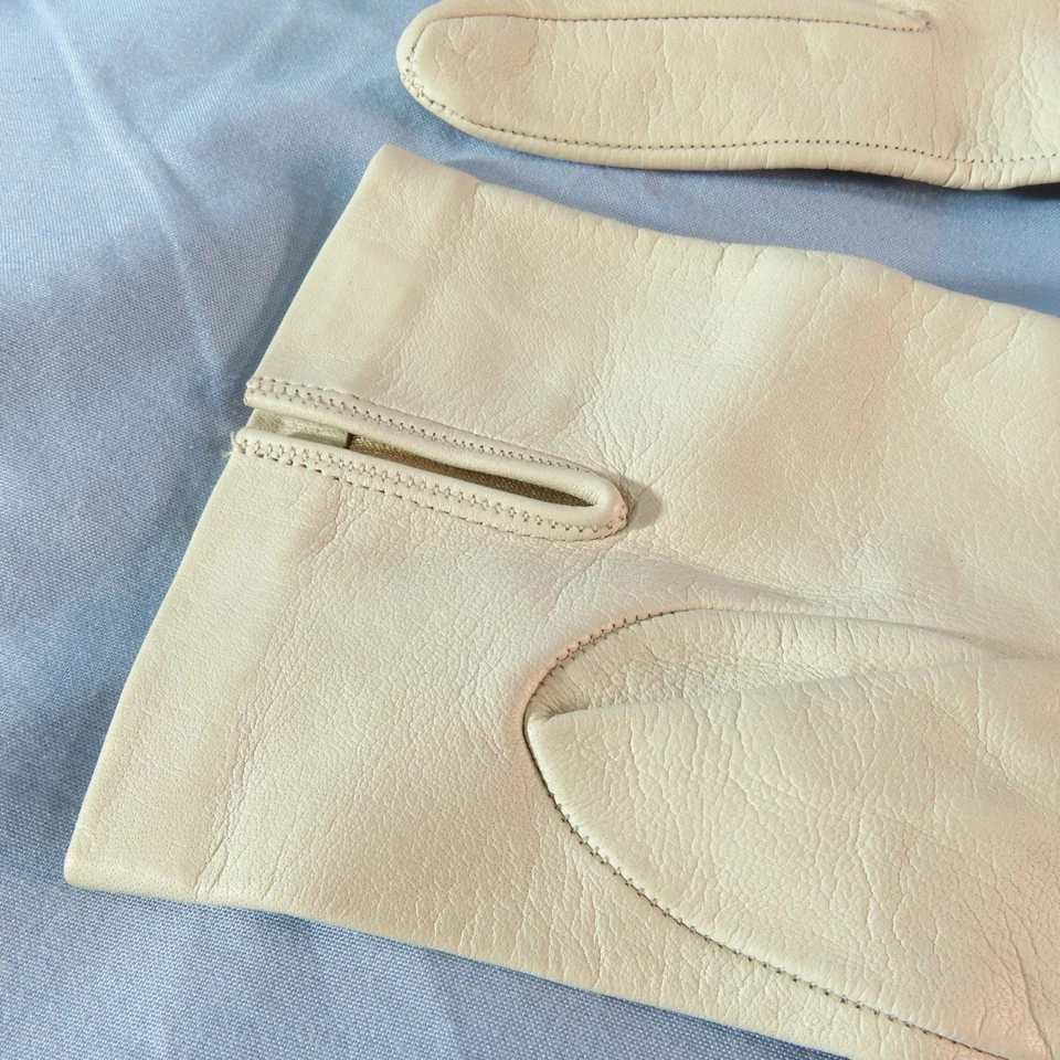 DE COLECCIÓN SERMONETA Marfil Niños Piel Cuero Guantes FORRO DE SEDA SUAVE Muñeca ITALIANO talla 8 Foto 2 de 4