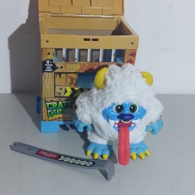Crate Creatures Surprise - Blizz Free The Beast - Yeti Monster interaktives Spielzeug UK