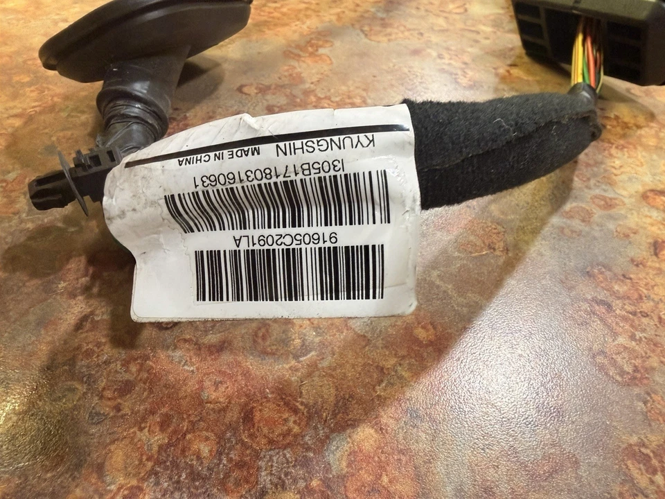 Arnés de cableado de puerta delantero izquierdo lado del conductor Hyundai Sonata Foto 3 de 4