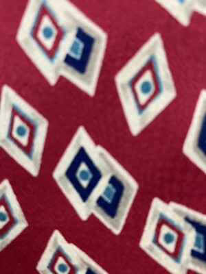 Eagle Neckwear Geometric Men s Silk Necktie Red White Gray Blue EUC