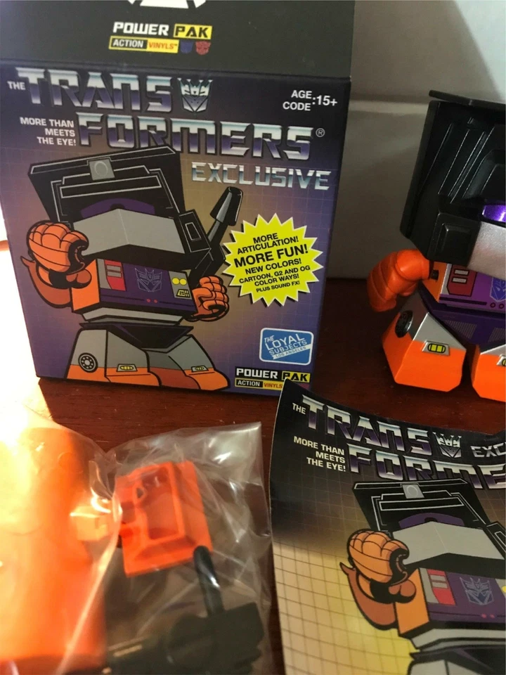 TRANSFORMERS ACTION VINYLS POWER PAK Loyal Subjects SCRAPPER ORANGE ED FIGURE - Image 2 of 4
